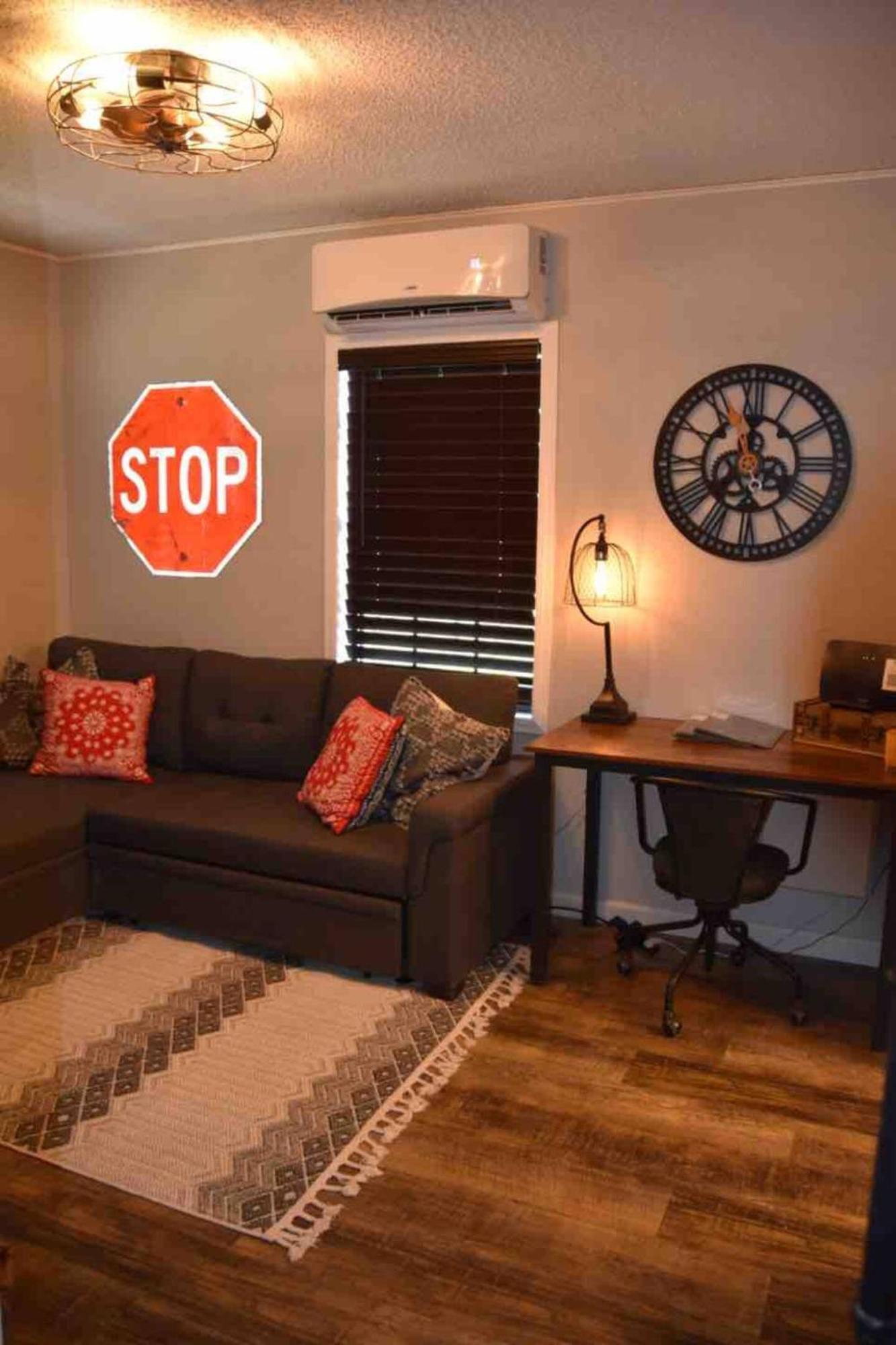 Station A Cozy & Convenient - Downtown & Hpu Villa Brownwood Exterior photo